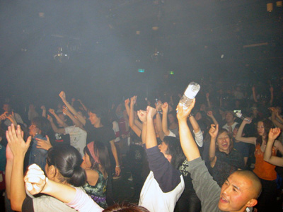 Liquidroom_Tokyo_31Dez2003_Pic42
