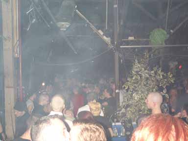Connexion_26_Feb_2001_Pic_19