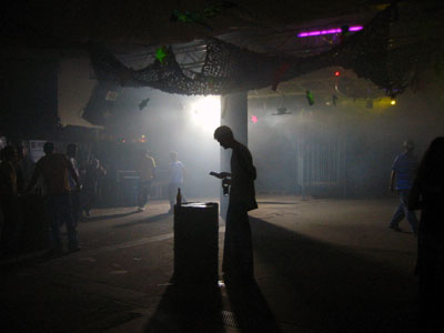 Invasion_19November2004_Pic01
