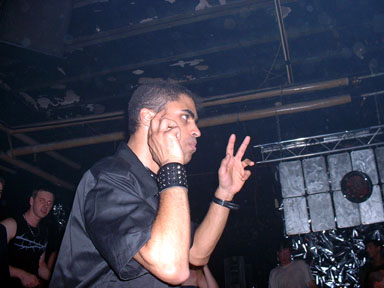 tv_whatever_22MAR2002_pic16