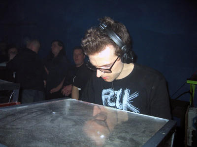 13JahreGroove@MTW_14dez2002_pic085