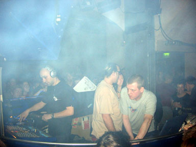 TheEnd_10FEB2002_Pic11