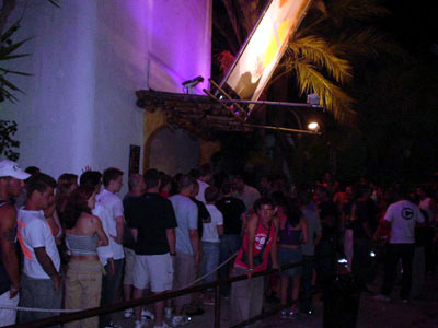 Amnesia_11Aug2003_Pic19