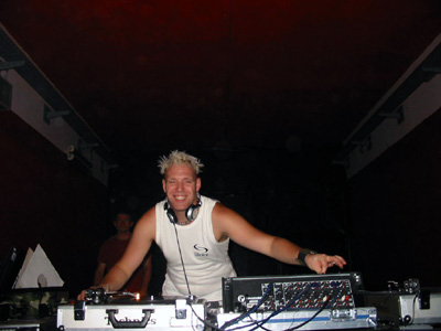 NatureOne_01August2003_Pic093
