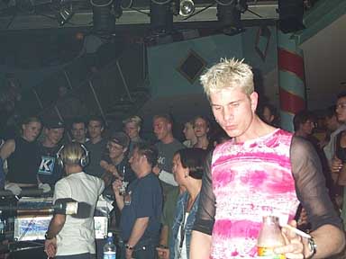 Palazzo_27_Okt_2000_Pic_26