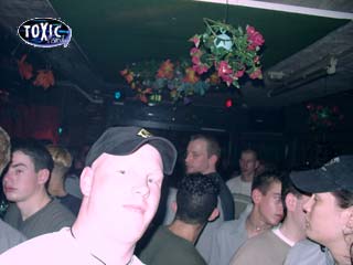 toxic_family_21_Jan_2001_Pic_51