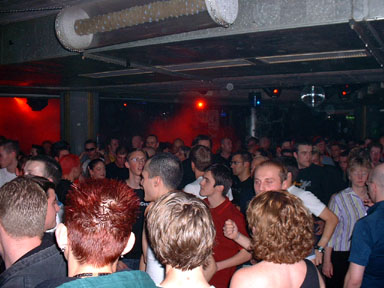 U60311_09NOV2001_Pic02